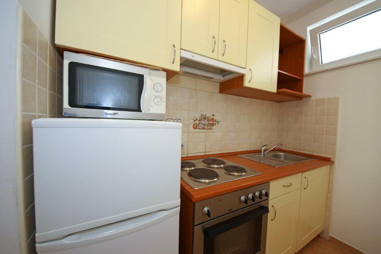 Dalmacia Apartments Srima Exterior photo